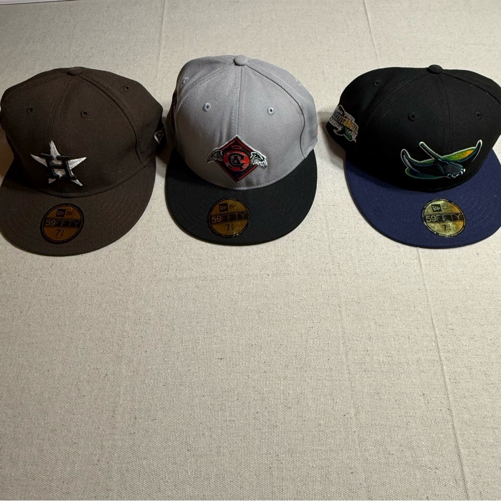 New Era 59FIFTY Fitted Hat Lot (3) Size 7 3/8 MLB